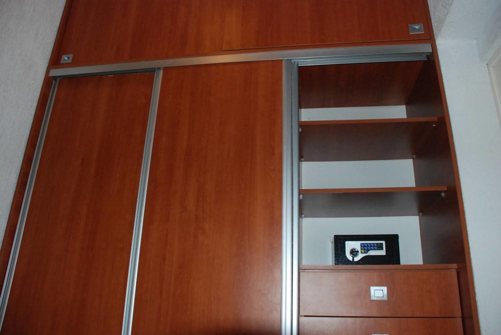 Apartments Ljiljanic ブドヴァ 部屋 写真