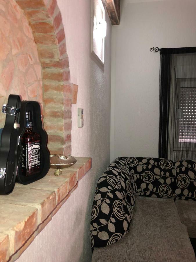 Apartments Ljiljanic ブドヴァ エクステリア 写真